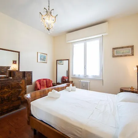 Bright Flat Close To The Centre Florence Exterior photo